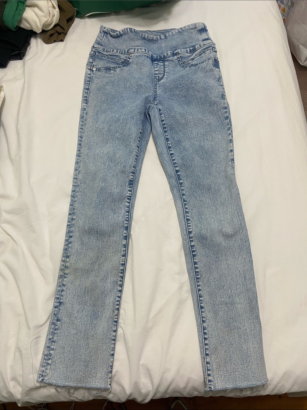 Seven7 Light Blue Cropped Women's Jeans